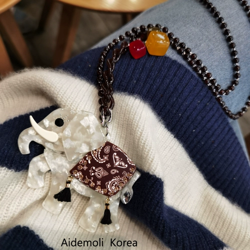 Южная Корея импортировала ювелирные чернила Aznavour AZ и цветение чернил, благоприятная цепь свитера.