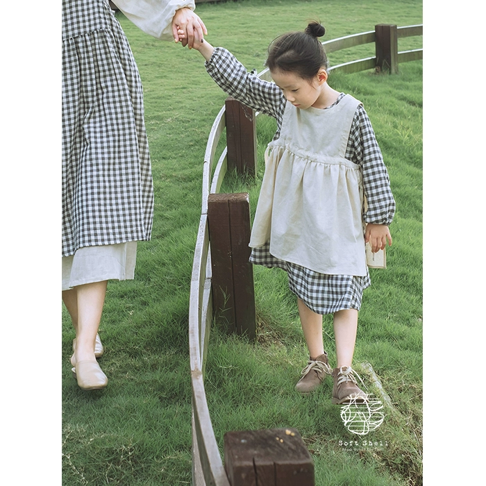 2019 vỏ mềm mùa thu thiết kế ban đầu cha-con loạt dây đeo bên có thể điều chỉnh trẻ em che váy - Trang phục dành cho cha mẹ và con