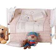 Chăn bông mẫu giáo ba mảnh đặt với bộ đồ giường ngủ trưa trẻ em bộ chăn ga gối sáu mảnh