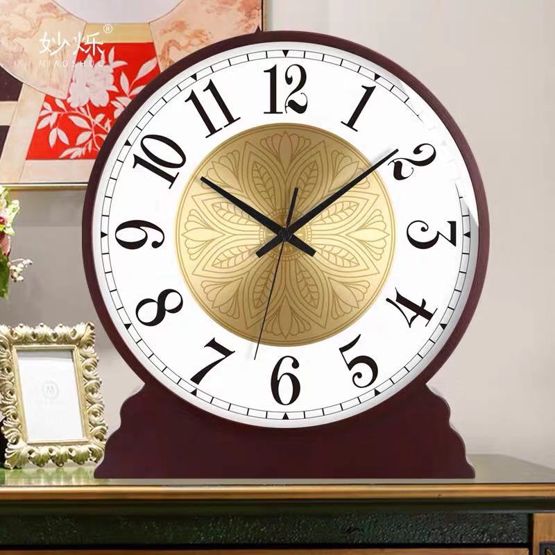 木製サイレント卓上時計クリエイティブファッションデスクトップ時計リビングルームのホーム時計デスクトップ装飾品大型北欧卓上時計