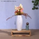 Пурин -обжаренный белый фарфор 20 см+1 букет цветов