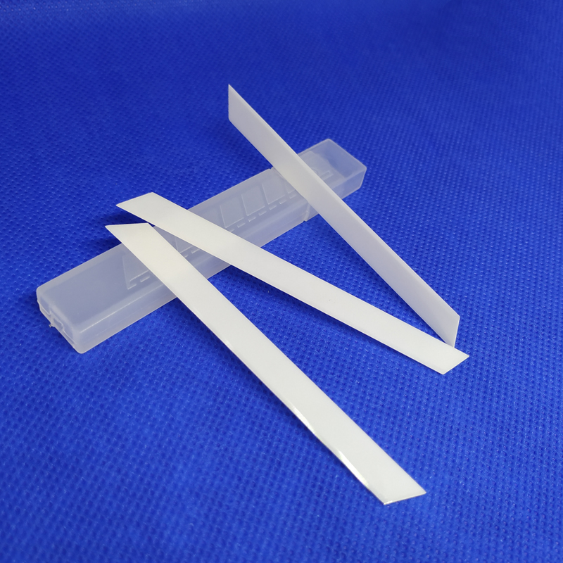 Textile Blade + 10 PiecesZirconia ceramics trapezoid Large The knife slice No rust sharp insulation cut paper carving fold replace blade