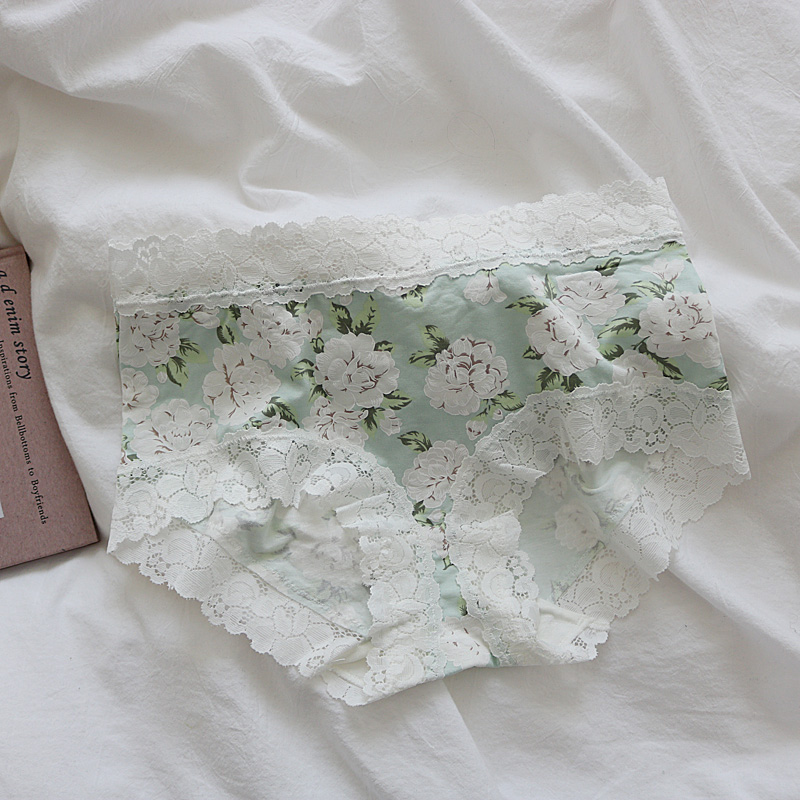 Greencabinet goods ~ Soft and beautiful 【 Countryside Northern Europe 】 Sweet beauty underpants chao soft comfortable Medium low back Buttocks Briefs