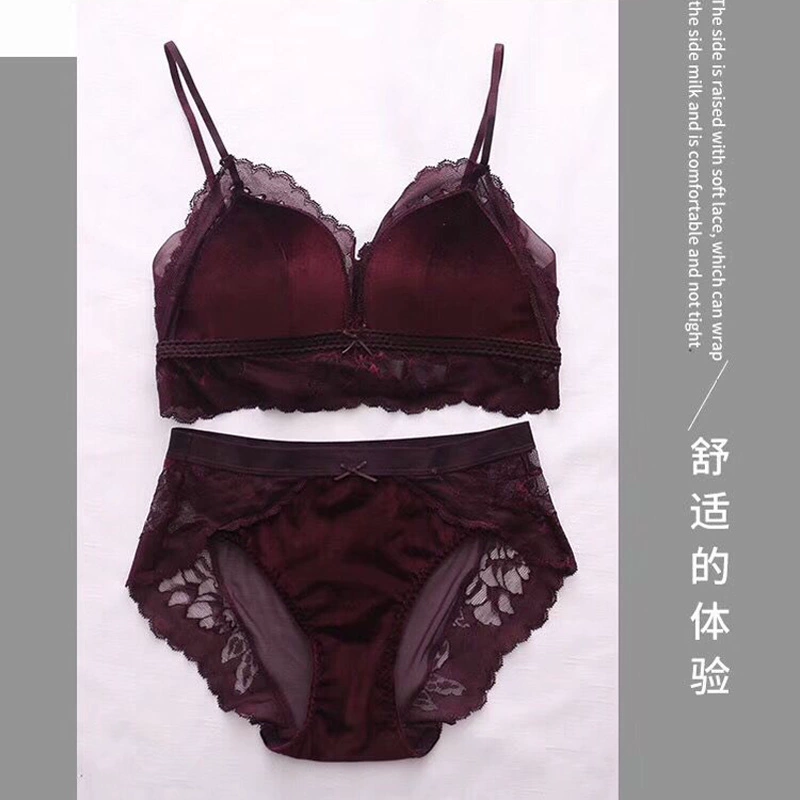 Áo vét ren nữ tính có cảm giác ngực nhỏ màu đỏ tập hợp nhung đồ lót Pháp phần mỏng không viền bra Đài Loan - Bộ đồ lót