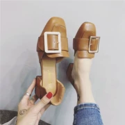 Giày cao gót đế vuông nữ mùa hè 2018 phiên bản mới của Hàn Quốc có khóa đơn đế rỗng đế dày với phần giữa của giày bà cụ retro
