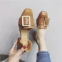 Giày cao gót đế vuông nữ mùa hè 2018 phiên bản mới của Hàn Quốc có khóa đơn đế rỗng đế dày với phần giữa của giày bà cụ retro giày dép juno
