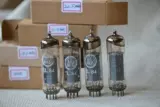 В 1960 -х годах немецкий богатый Valvo EL84/6BQ5 косой циркуляр 6P14 установленная цена