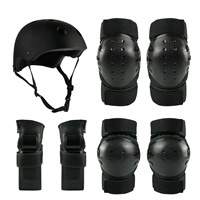 Шлем, черное защитное снаряжение, комплект