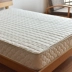 Nhật Bản phong cách đơn giản phong cách đơn giản thảm trắng giường ấm áp và chống ẩm nhẹ bông nệm chống trượt - Nệm giá nệm Nệm