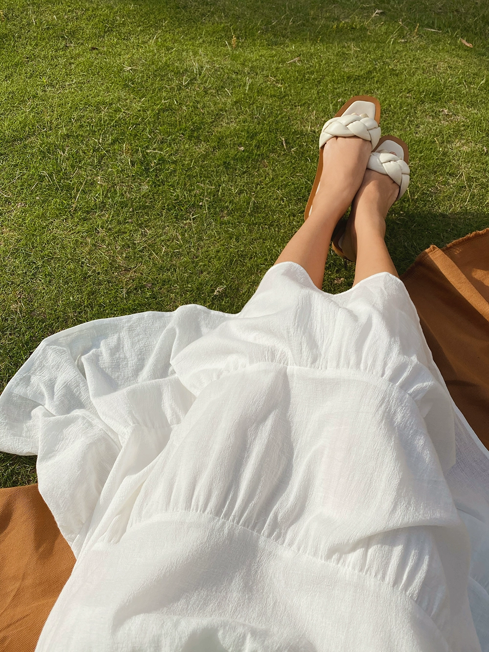 Elwing ban đầu mùa hè 2021 váy trắng nữ váy retro dài giữa kiểu Pháp - Váy