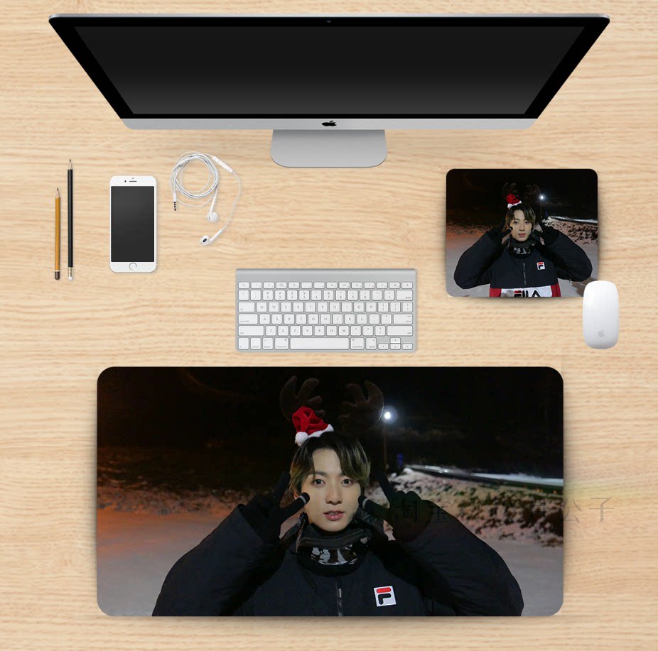 BTS Bulletproof Youth Tuan Tian Yiguo Shop Cushion Mouse Guts Super Large Desk Case Custom Customized Keyboard Jungkook