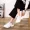 Tư thế thời trang nho 2019 xuân hè mới thể thao da hoang dã và giải trí Phiên bản Hàn Quốc của giày cũ giày nữ thấp để giúp - Giày cắt thấp
