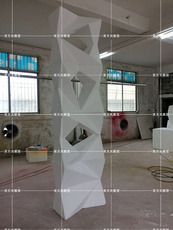 Другие настраиваемые украшения 泡沫雕塑几何体形立体多面形外墙异形造型水泥构件工厂定制直销