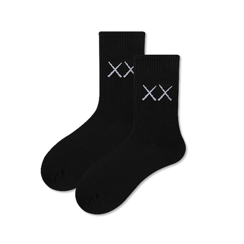 XX Solid BlackCrazySocks letter xx black and white Double port socks men and women fashion Middle tube socks Europe and America Chaopai street Sports socks