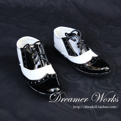 taobao agent 3 -point BJD SD doll shoes 3 points of baby shoes black and white flat tip bands -headed suit shoes leather shoes 1/3