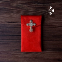 Красно-вертикальное издание Китая (купить ювелирные изделия отдельно)