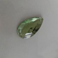 10 кусочков светло -зеленого