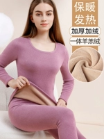 Сиреневый бархатный комплект с круглым воротником