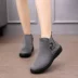 Mùa đông 2018 mới chính hãng giày vải Bắc Kinh cũ Giày cotton của phụ nữ cộng với giày nhung nhung trần để trần boot cổ cao Giày ống