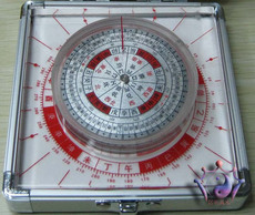 Китайский компас 李居明吉祥物 李居明皇极李居明精装全自动罗盘 配说明书★专卖店