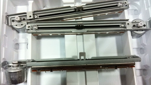 Альп Альп Японии, специальная с моторным скользящим потенциометром 12,8 см с двигателем 10K