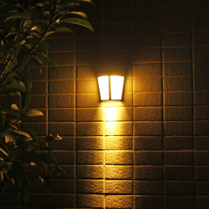 太阳能壁灯户外墙壁灯室外灯防水6led新中式复古仿古庭院灯围墙灯