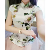 Вспоминая эта жизнь женской одежды Tang улучшила новую рубашку Cheongsam Короткая -шлепая для чая, женская одежда, летний китайский стиль