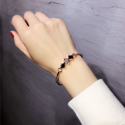 欧美时尚锆石四叶草手镯女 甜美玫瑰金手链 百搭学生防过敏饰品