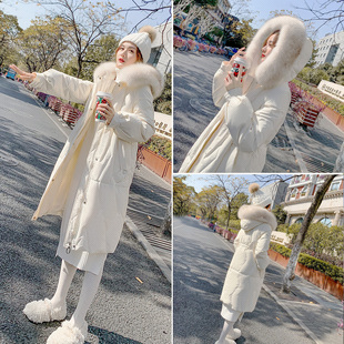 白色羽绒服女冬季2020年新款高端轻奢中长款过膝白鸭绒大毛领外套