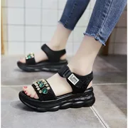 Dép lưới màu đỏ nữ in triều hè 2019 mùa hè gió hoang bánh dày đế giày rhinestone - Giày thể thao / sandles