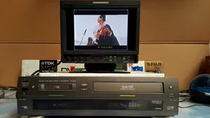 JVC Video Recorder SR-VS10 Jiewei Shi DV+SVHS All-in-One Multi-In-One Tape Video Recorder