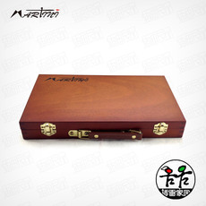 Инструменты для рисования Мартини массива дерева,