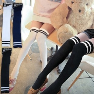 taobao agent [Two -bar model] The college sent red striped whole cotton cotton cotton socks cotton socks/stockings/high sock students socks