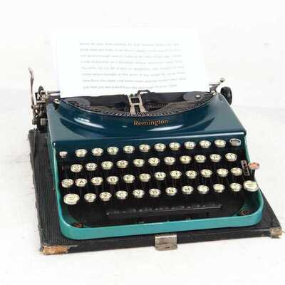 В 1930 -х годах антикварные типографы Remington 3 английские механические опечатки функция является нормальной