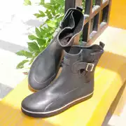 Thời trang mùa đông có thể thêm cotton ống ngắn nam và nữ đôi giày đi mưa đi mưa Hàn Quốc giày cao su nhẹ chống trượt giày nước