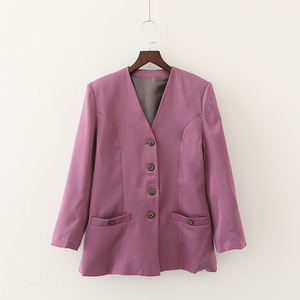 2017 mùa xuân và mùa thu mới nữ Tây trang trí cơ thể tính chất chất béo MM kẹo màu rắn đơn ngực mỏng phù hợp với