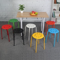 Пластиковый круглый стул