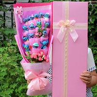 16 Studi Pink Gift Box