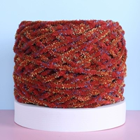 Ржаво-красный