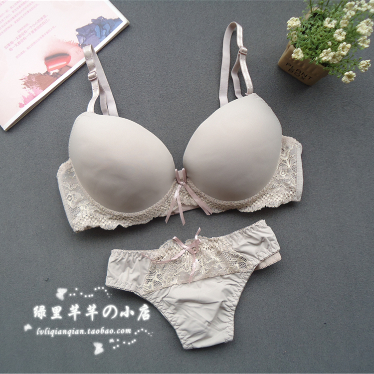 Skin ColourBig size Fat mm sexy Lace Sweet Thin Gather together Underwear summer lovely girl Gather together Bra Set  75D