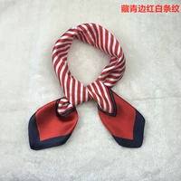 Тибетские красные и белые полосы