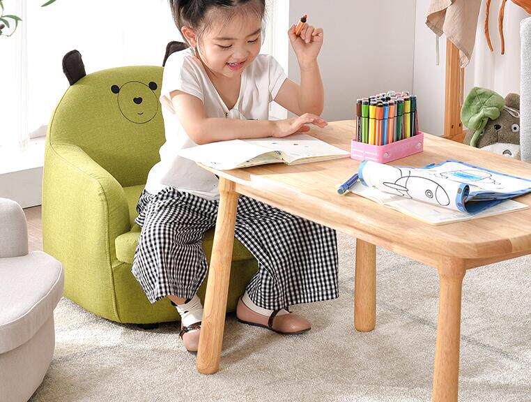 儿童小沙发让孩子也有安坐时光