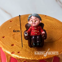 Оформление старой леди-диван-диван