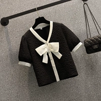 Одиночный черный топ