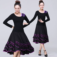 Сиреневый лонгслив, сиреневая юбка