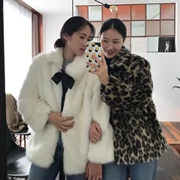 Áo mới 2018 phiên bản Hàn Quốc của nơ thắt nơ lông nữ giả lông nước da báo dày