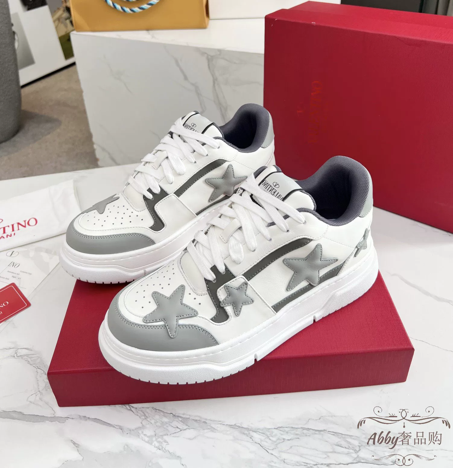 Оригинальные Valentino/Valennian 23 новые заклепки ремни плоские прогулочные ботинки мужские спортивные туфли женские