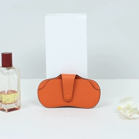 Бронирование оранжевой пальмы