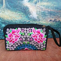 Красная бегония цветок