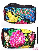 Павлин пион